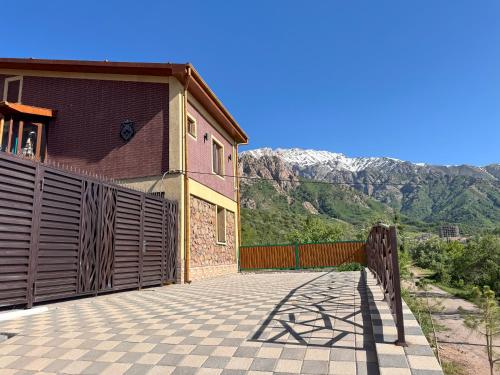Exterior view, Mountain paradise Премиум дача в Чимгане in Yusufkhona