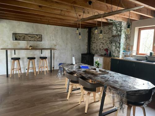 Grande maison conviviale in Neuvic-Entier