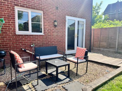 Detached 3BR house in Ashford with Free Parking, Ashford (foto 4)