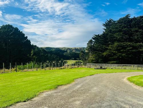 Dārzs, Waitawhiti Country Retreat - Neils Whare in Whakataki