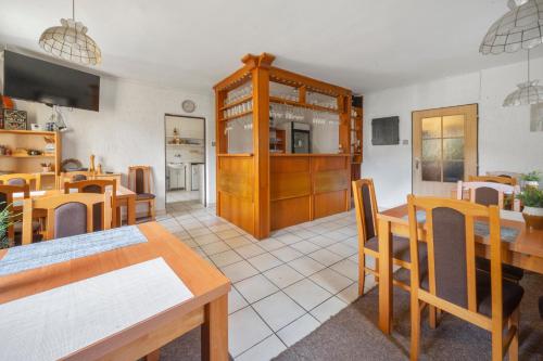 ห้องส่วนกลางสำหรับนั่งเล่น/ดูทีวี, Chalupa u Rohlíků (Chalupa u Rohliku) in เรชเตย์น