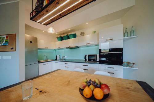 Panorama Gór - Centrum Miasta, Apartament z widokiem na Szrenicę, Szklarska Poręba (foto 9)