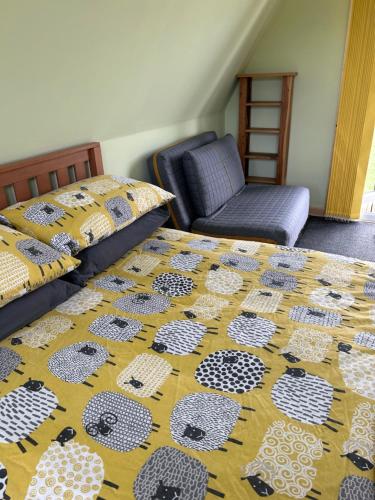 Keltic cabin off grid camping nc500 in Лочкаррон