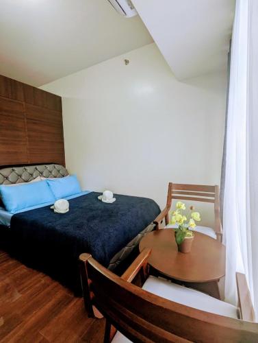 Skyline Blue Air residences 1Br cityview by Tin & Aix, Manila