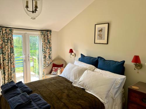 Giffords Hall Garden Room in Hartesta