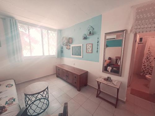 תכלת המדבר, Micpe Ramon (fotografie 6)