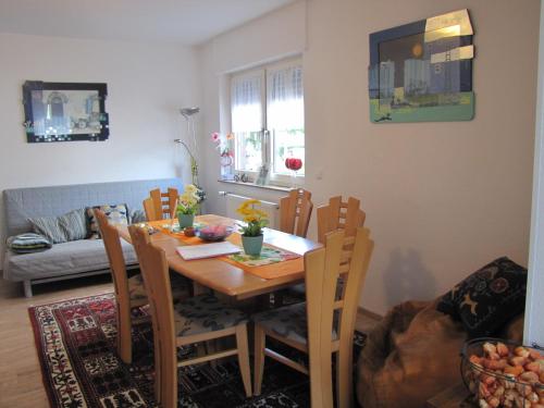 Haus Edingen in 埃丁根-內卡勞森