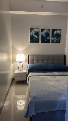 The Minimal Getaway, Manila