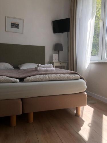 2 bedrooms, 2 beds