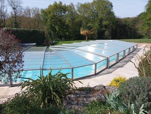 Peldbaseins, Logis La Folie in Mareuil-sur-Lay-Dissais