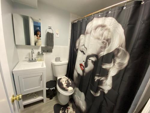 Nice 2 Bedrooms apartment at 15 minutes to New York excellent bus transportation in North Bergen, USA