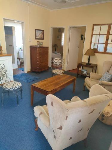 Cottage on 1st Street in Ruwa