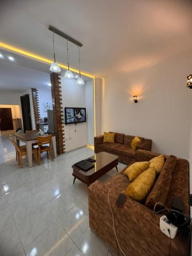 ديزرت بيرل, Banī Ghālib (fotografie 10)
