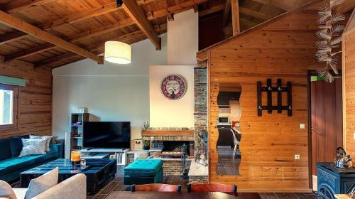 Pierian Chalets by TETOS - Grand