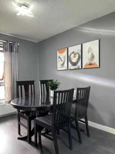 Two bedroom flat in Edinburgh city center with free parking, Edimburgo (foto 10)