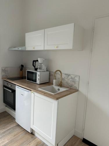 CASA Buenos Aires in โชเลต์