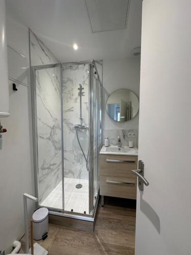 CASA Buenos Aires in โชเลต์