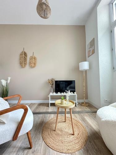 CASA Buenos Aires in โชเลต์