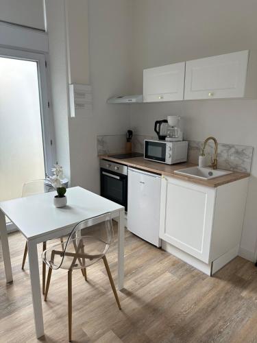 CASA Buenos Aires in โชเลต์