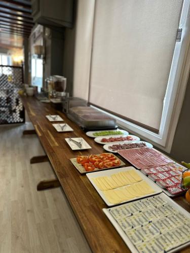 Ételek és italok, Nou Roser in La Escala