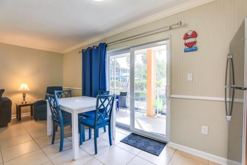 Sunlit Longboat Key Escape with Private Resort Beach in Longboat Key, USA