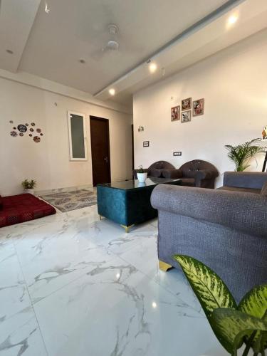 2BHK flat in Rishikesh Divine Home- Kaphal Nest, Rišikéš (fotografie 3)