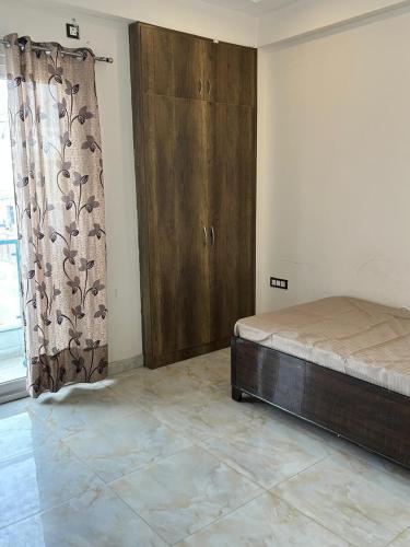 2BHK flat in Rishikesh Divine Home- Kaphal Nest, Rišikéš (fotografie 5)