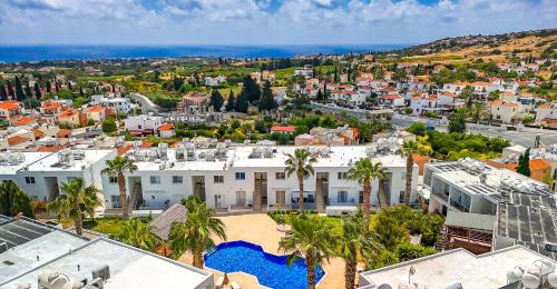 Celine Apartment, Pegeia