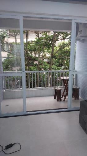 Pitangueiras 3 dormitórios, 1 suite 1 vaga de garagem (Pitangueiras 3 dormitorios, 1 suite 1 vaga de garagem) in บาร์ราฟุนดา