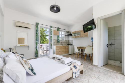 Rose Studios, Città di Skopelos (foto 2)