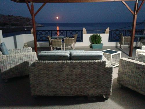 Haraki Beach 2
