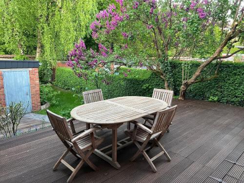 Сад, Cottage CaLoMa in Еупен