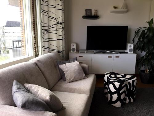 Wonderful Love Studio - whole city within reach, Helsinki (photo 8)