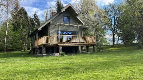 設施, Gilužio sodyba (Giluzio sodyba) in 巴爾寧凱