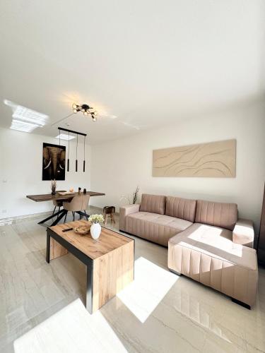 REGENCY Apartments - Exklusive zentrale 50m2 Wohnung I Balkon I WiFi I Netflix, Hannover (fotografie 2)
