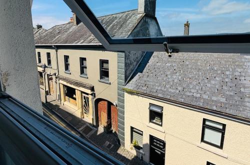 Twenty 7 - Modern & Spacious Townhouse, Killaloe (Foto 6)