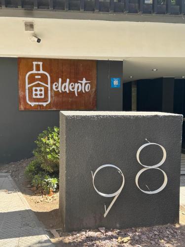 ELDEPTO Padre Mariano Apart Hotel