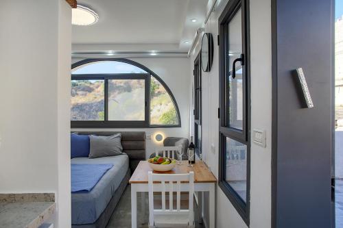 פינת הקסם in Kiryat Breslav