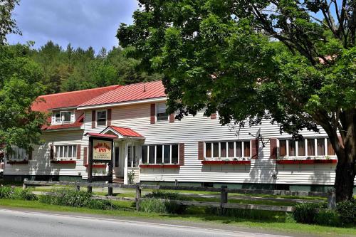 Swiss Farm Inn in Pittsfield, USA
