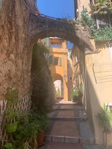Exterior view, Appartement Menton - Vieille ville in Menton