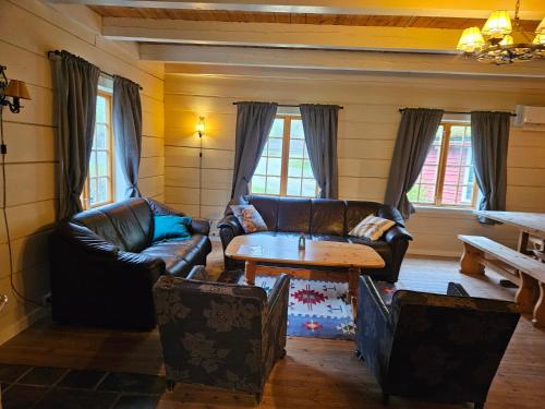 Trollbu Aabrekk gard in Бріксдалсбре