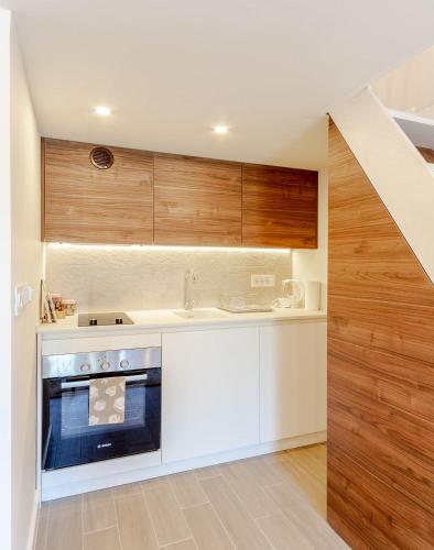 Mini Condos 3 D1, Ground floor with private patio, Tivat (Foto 4)