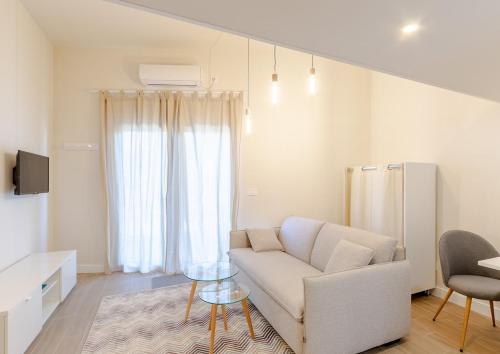 Mini Condos 3 D1, Ground floor with private patio, Tivat (Foto 5)