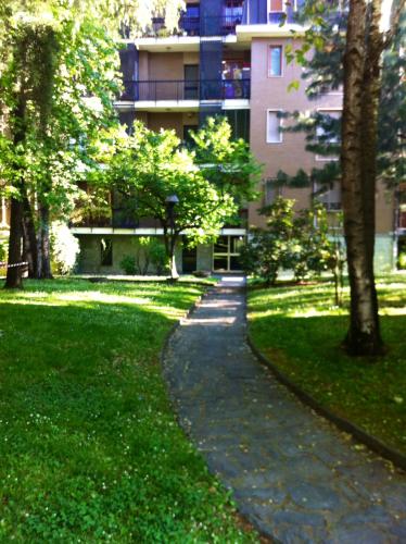 B&B MI Style - image 3