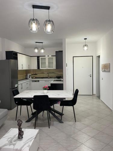 Soleira Apartment, Vlorë