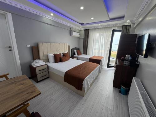 room detail thumbnail 0