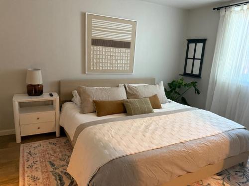 Entire home in Sacramento, California, United States in Alkali Flat