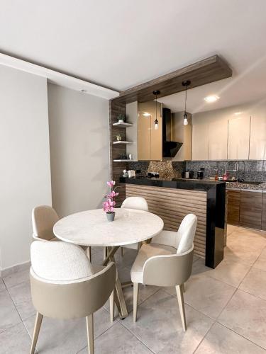 Departamento moderno Ceibos Guayaquil