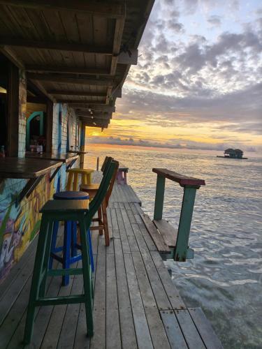 Pub/Lounge, Casa Acuarimantima in Isla Tintipan