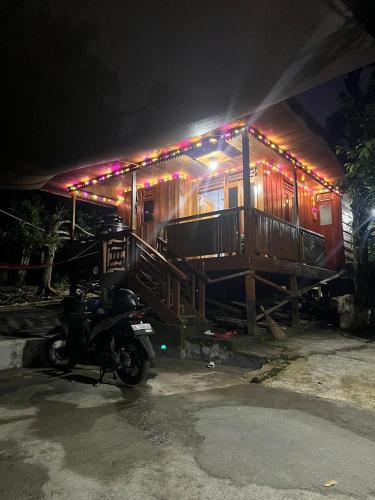 . Ayu Islamic Homestay